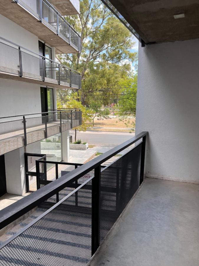 Appartement Monoambiente Parque P à Villa María Extérieur photo